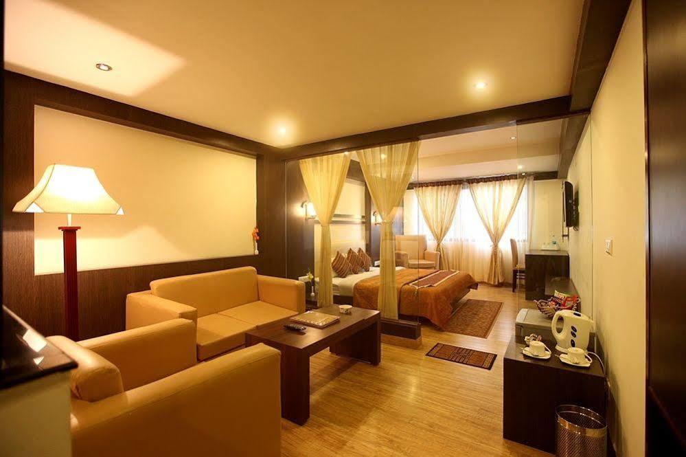 Bridge View Regency Hotel Shimla Exterior foto